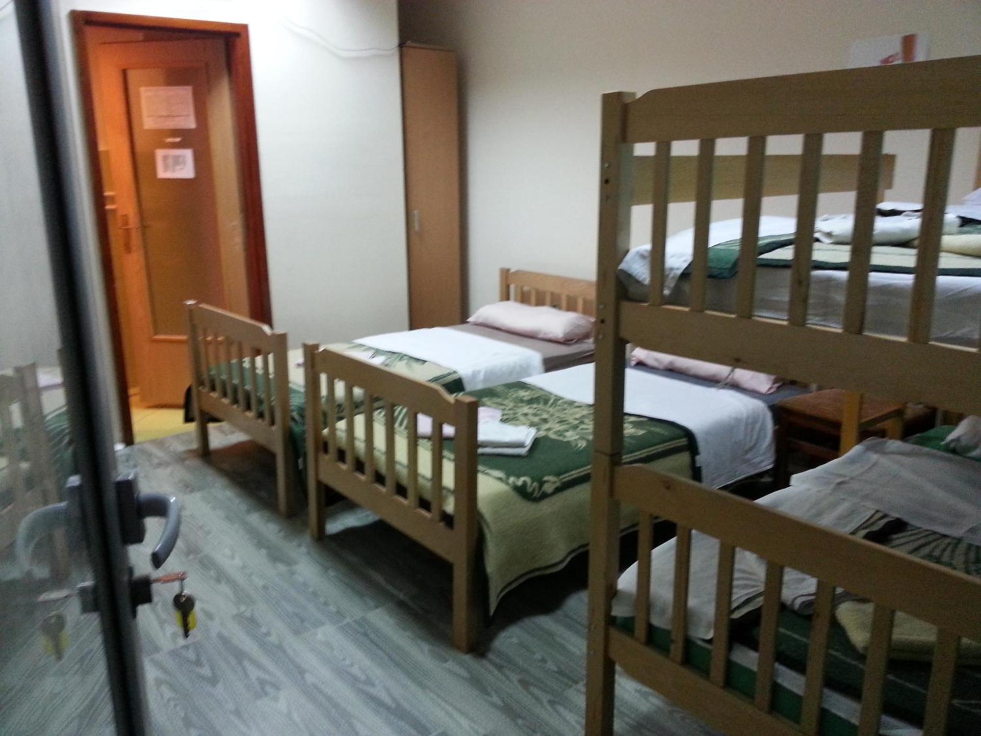 سكوبجي Motel Le Village الغرفة الصورة